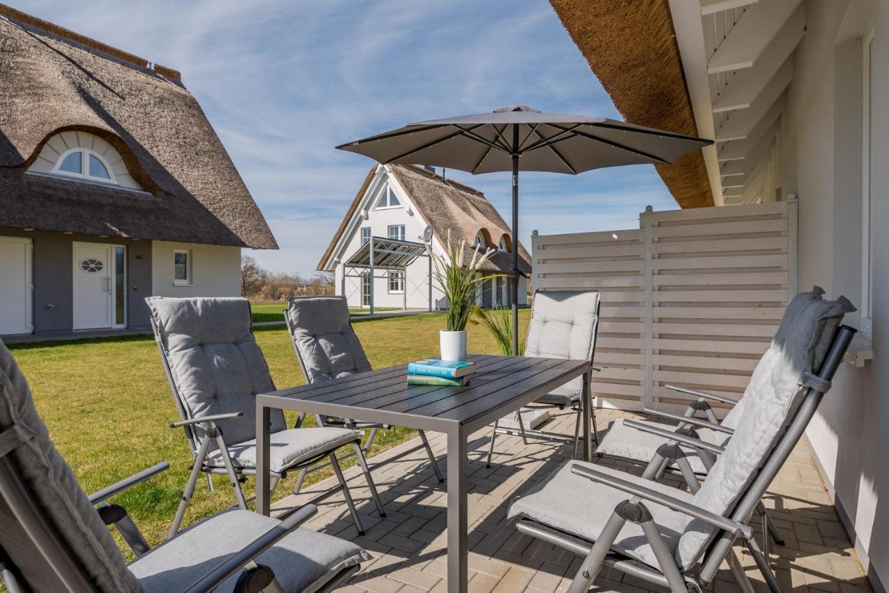 Vila Reetidyll Am Haff Pepelow Exteriér fotografie